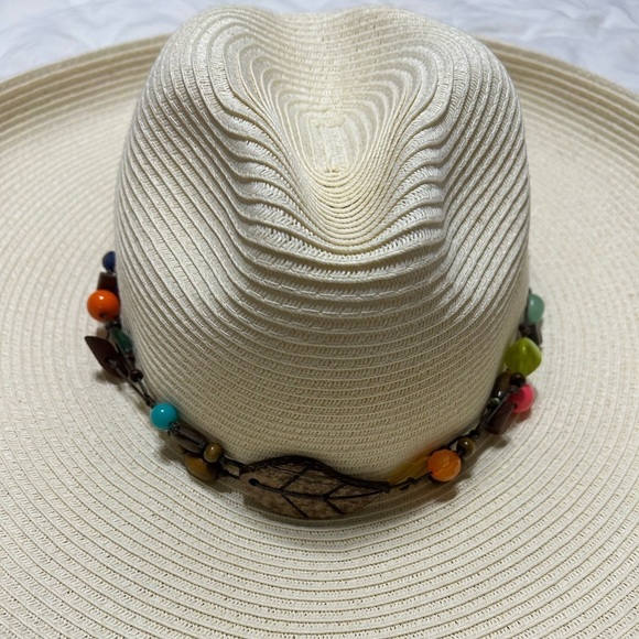 Capelli Straworld summer hat with beaded band - Picture 2 of 4